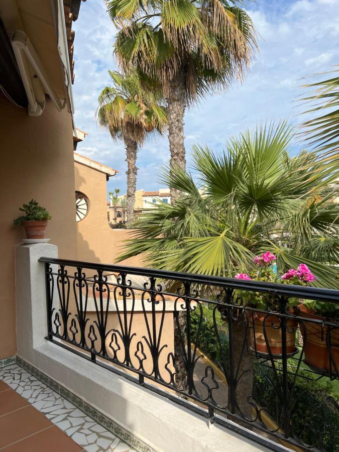 Casa Al Mare Aldea Apartment Торевиеха Екстериор снимка