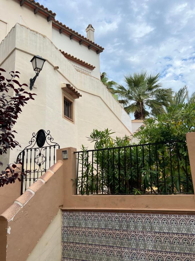 Casa Al Mare Aldea Apartment Торевиеха Екстериор снимка